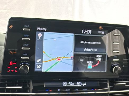 Used 2023 Toyota Sienna XSE image 26