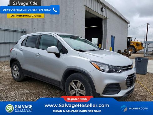 Used 2020 Chevrolet Trax LS w/ Tint and Cruise Package FWD image 5