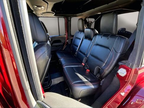 Certified 2021 Jeep Wrangler Unlimited Rubicon image 22