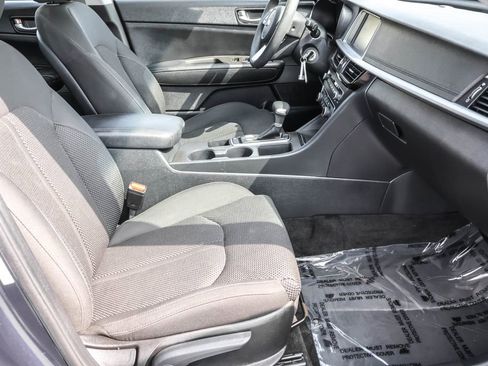 Used 2020 Kia Optima LX FWD image 34