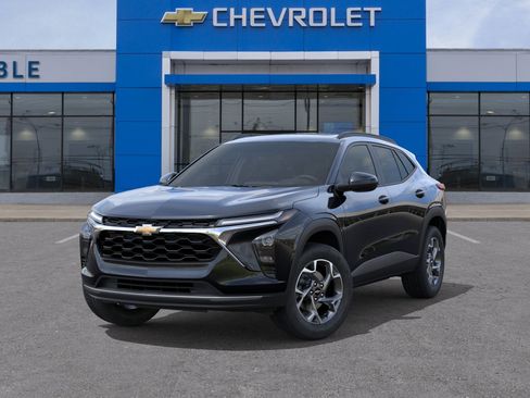 New 2026 Chevrolet Trax LT FWD image 6