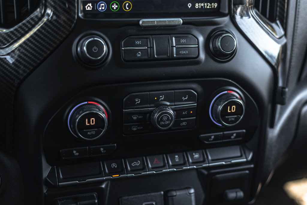 Used 2019 Chevrolet Silverado 1500 LT w/ All-Star Edition AWD/4WD image 15