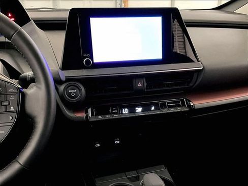 Used 2024 Toyota Prius Prime FWD image 6