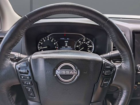 Used 2024 Nissan Frontier SL RWD image 35