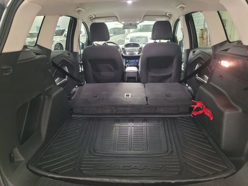 Used 2017 Ford Escape S FWD image 17