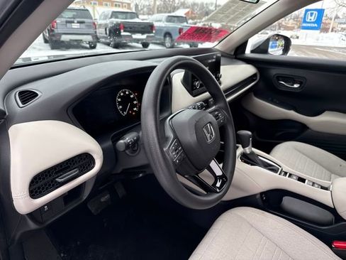 Used 2024 Honda HR-V LX image 14