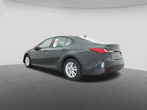 New 2026 Toyota Camry LE image 21