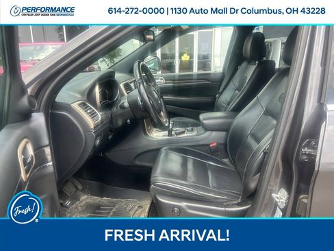 Used 2015 Jeep Grand Cherokee Overland w/ Advanced Technology Group AWD/4WD image 12