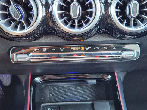 Certified 2023 Mercedes-Benz EQB 250+ image 20