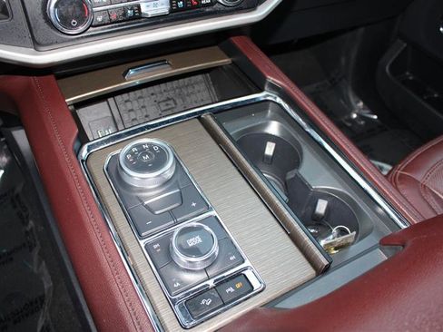 Used 2024 Ford Expedition Max Limited image 29