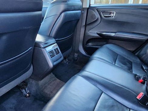 Used 2013 Toyota Avalon XLE Premium image 19