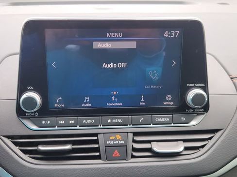 Used 2022 Nissan Altima 2.5 SR FWD image 12