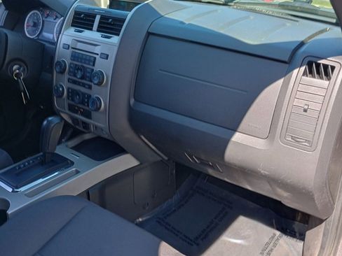 Used 2012 Ford Escape XLT AWD/4WD image 20
