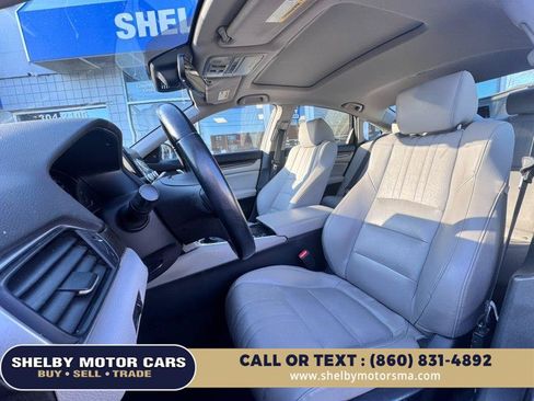 Used 2018 Honda Accord EX-L image 10