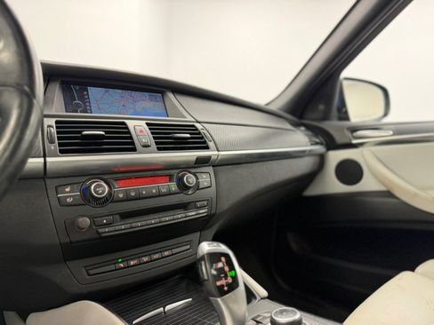 Used 2011 BMW X5 M AWD/4WD image 60
