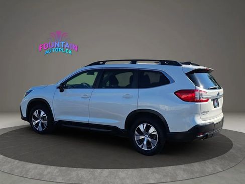 Used 2023 Subaru Ascent Premium AWD/4WD image 3