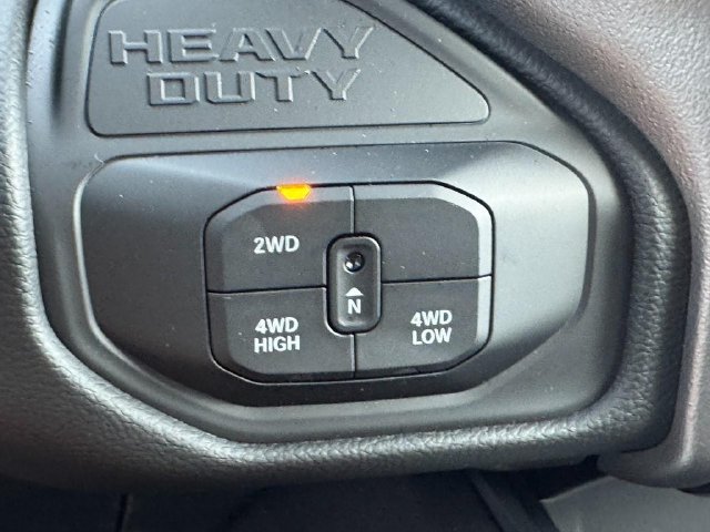 New 2027 RAM 3500 Big Horn AWD/4WD image 25