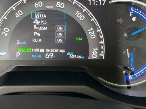 Certified 2022 Toyota RAV4 Limited AWD/4WD image 29