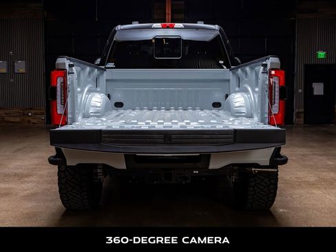 Used 2026 Ford F250 Platinum image 9