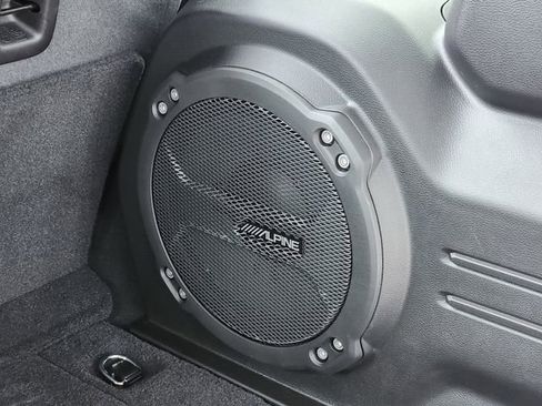 New 2026 Jeep Wrangler Unlimited Sahara AWD/4WD image 25