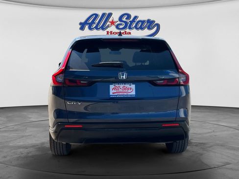 Used 2025 Honda CR-V LX image 6
