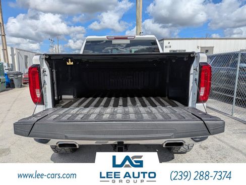 Used 2020 GMC Sierra 1500 SLT w/ SLT Premium Plus Package image 10