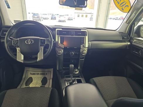 Used 2022 Toyota 4Runner SR5 image 11