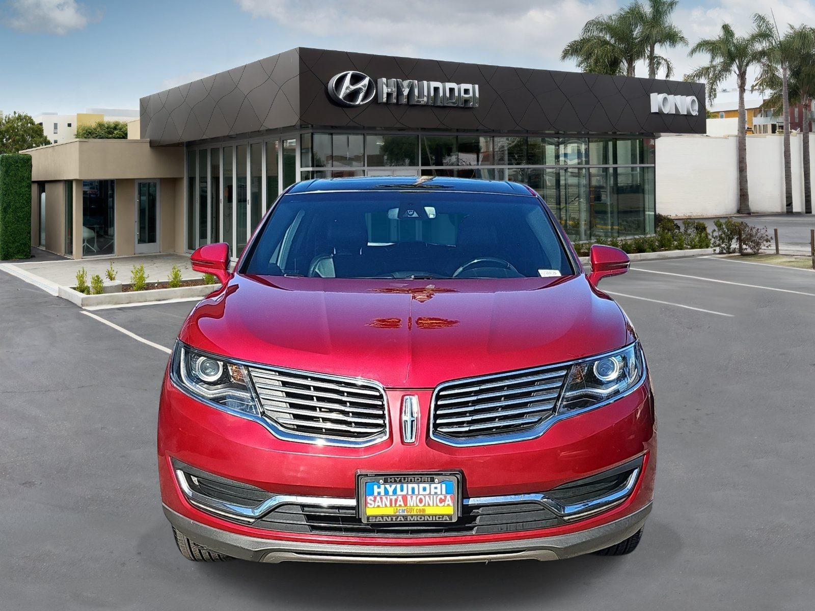 Used 2016 Lincoln MKX Select w/ Select Plus Package FWD image 8