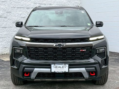 Used 2026 Chevrolet Traverse Z71 w/ Enhanced Driving Package AWD/4WD image 2