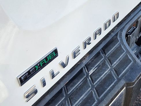 Used 2010 Chevrolet Silverado 1500 LT w/ Power Pack Plus image 11