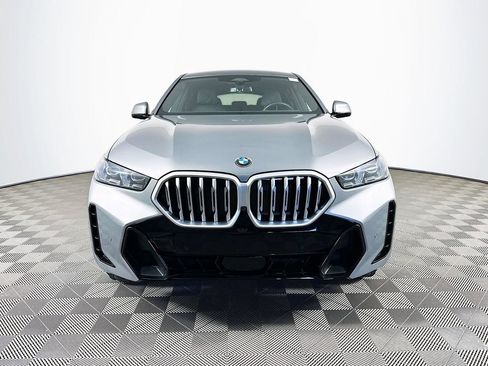 Used 2026 BMW X6 xDrive40i AWD/4WD image 3