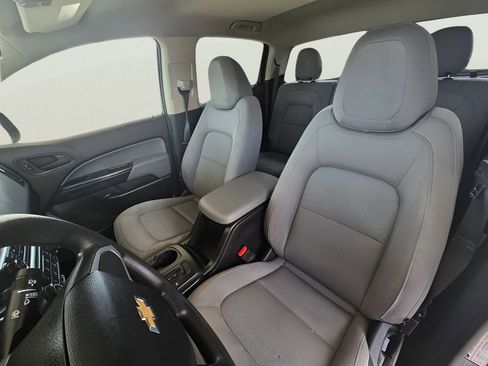 Used 2016 Chevrolet Colorado W/T w/ WT Convenience Package RWD image 3