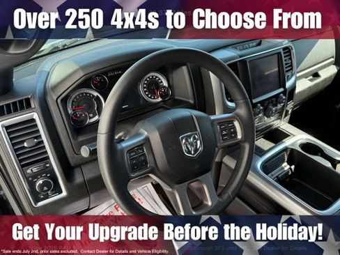 Used 2022 RAM 1500 Warlock w/ Ceramic Gray Warlock Package AWD/4WD image 13
