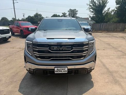 New 2026 GMC Sierra 1500 SLT w/ SLT Premium Plus Package AWD/4WD image 9