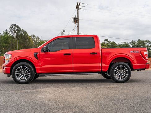 Certified 2022 Ford F150 XL w/ STX Appearance Package RWD image 4