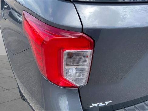 Certified 2023 Ford Explorer XLT w/ Equipment Group 202A AWD/4WD image 29