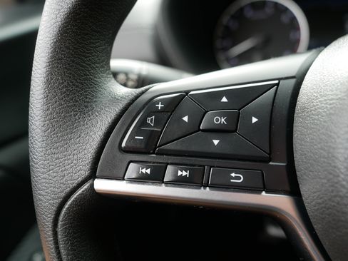 Certified 2024 Nissan Sentra SV FWD image 28