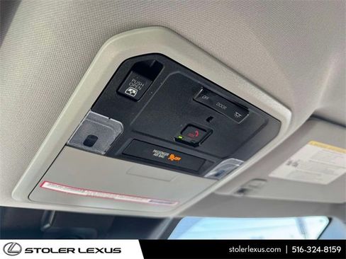 Used 2024 Toyota Tundra Limited image 36