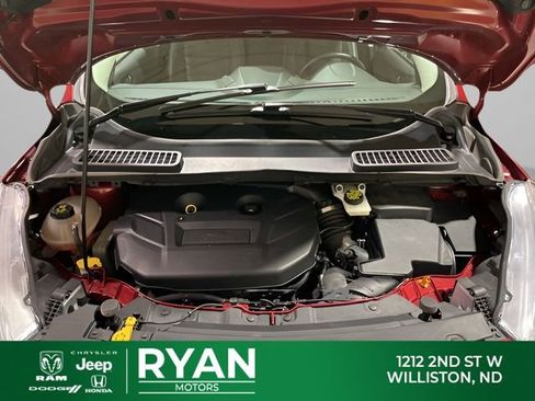 Used 2019 Ford Escape Titanium w/ U9j03 - Titanium Tow Package image 13