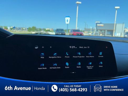 Used 2022 Hyundai Elantra Limited FWD image 30
