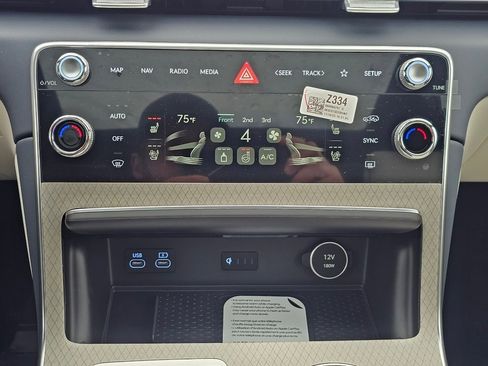 New 2026 Genesis GV80 3.5T Prestige image 16