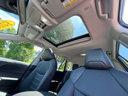 Used 2025 Toyota RAV4 XLE Premium w/ Weather Package AWD/4WD image 29
