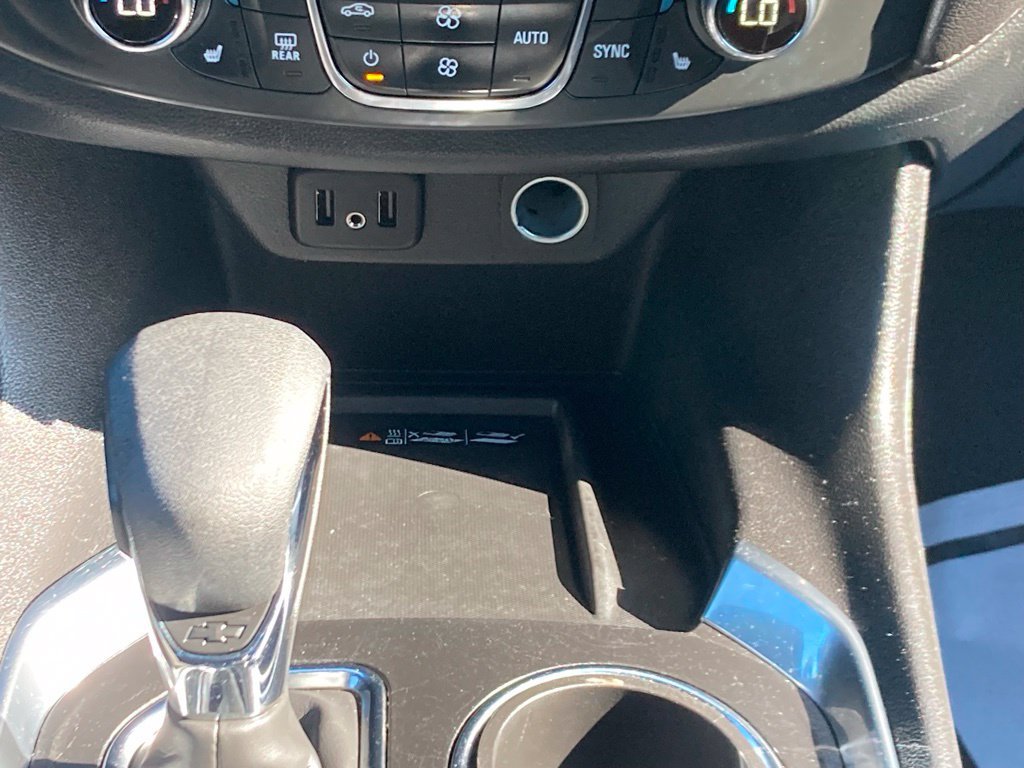 Used 2023 Chevrolet Traverse LT AWD/4WD image 13