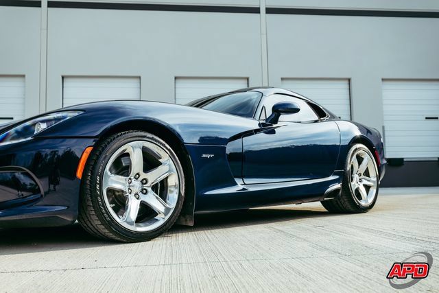 Used 2014 SRT Viper SRT-10 w/ Exterior Carbon Fiber Package RWD image 57