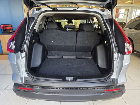 Used 2025 Honda CR-V LX image 10
