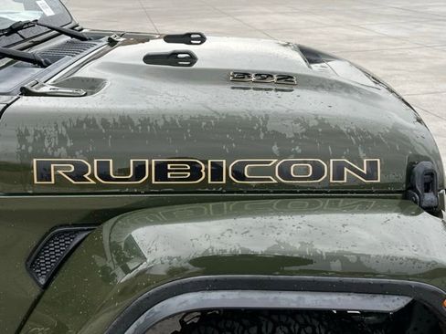 Used 2022 Jeep Wrangler Unlimited Rubicon w/ Xtreme Recon 35" Tire Package image 10