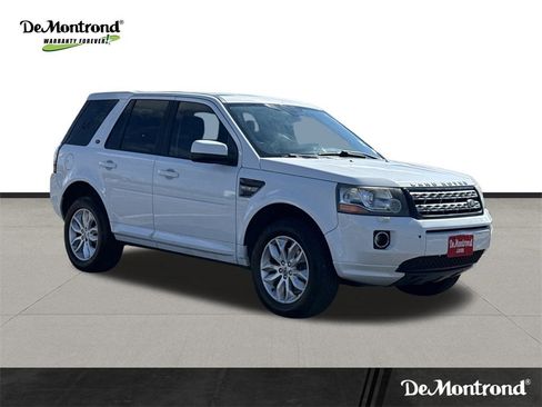 Used 2013 Land Rover LR2 image 3