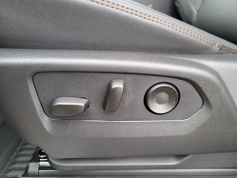 New 2026 GMC Sierra 2500 AT4 w/ AT4 Premium Plus Package image 16