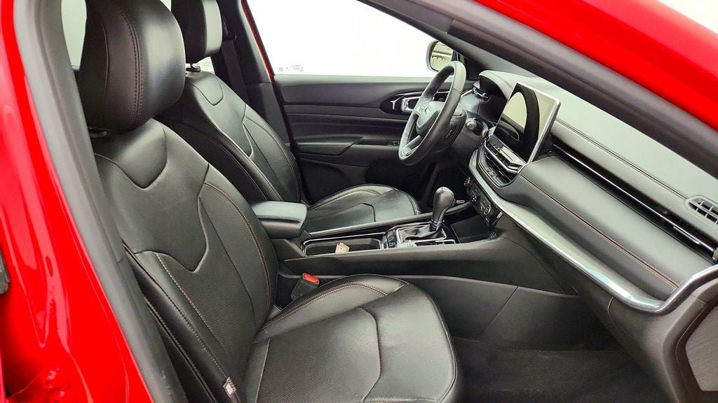 Used 2023 Jeep Compass Limited w/ Elite Group for (Red) Edition AWD/4WD image 26