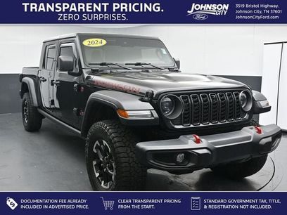 Used 2024 Jeep Gladiator Rubicon w/ Technology Group